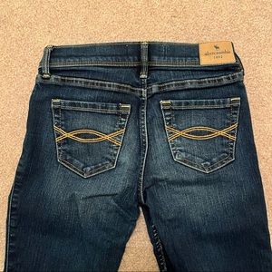 Abercrombie Kids Dark Blue Straight Leg Jeans Size 11/12